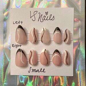 hand painted gel short brown & white almond fake nails. glue not included